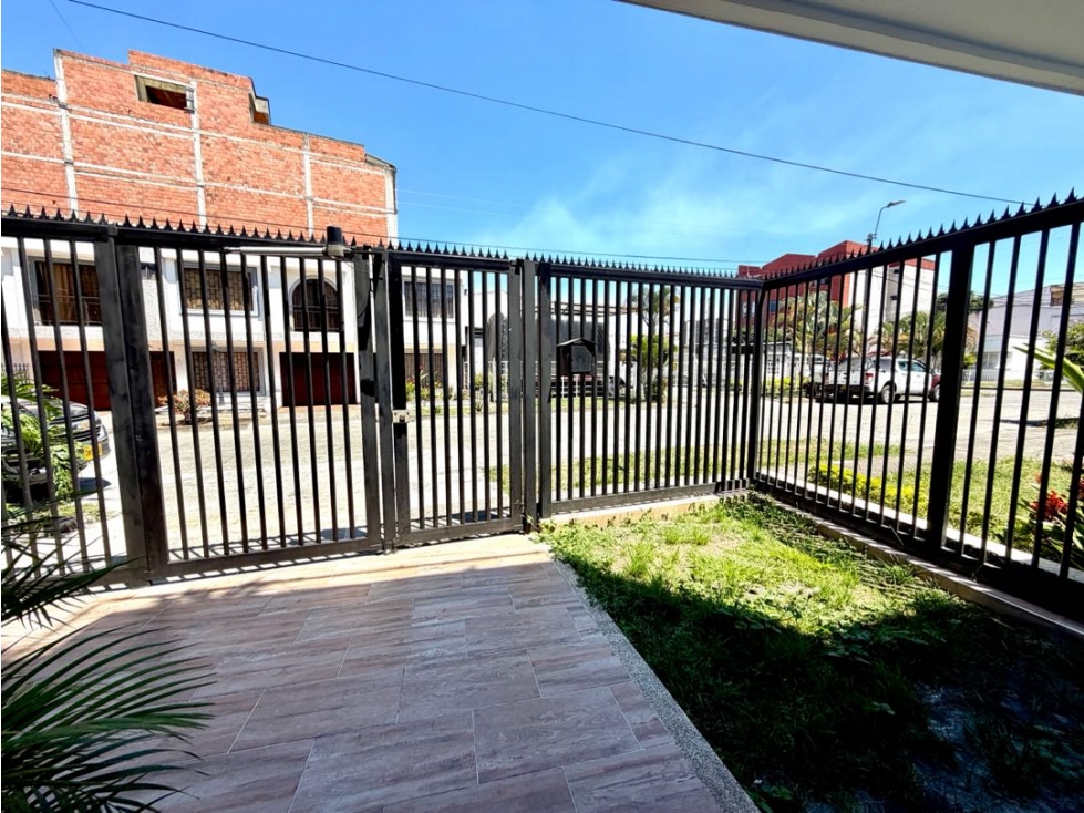 VENTA CASA TRES NIVELES EN LAS MERCEDES-II PALMIRA — foto 4