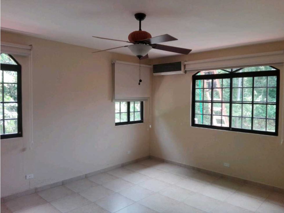 ALQUILER DE CASA EN CLAYTON VILLAGE — foto 5