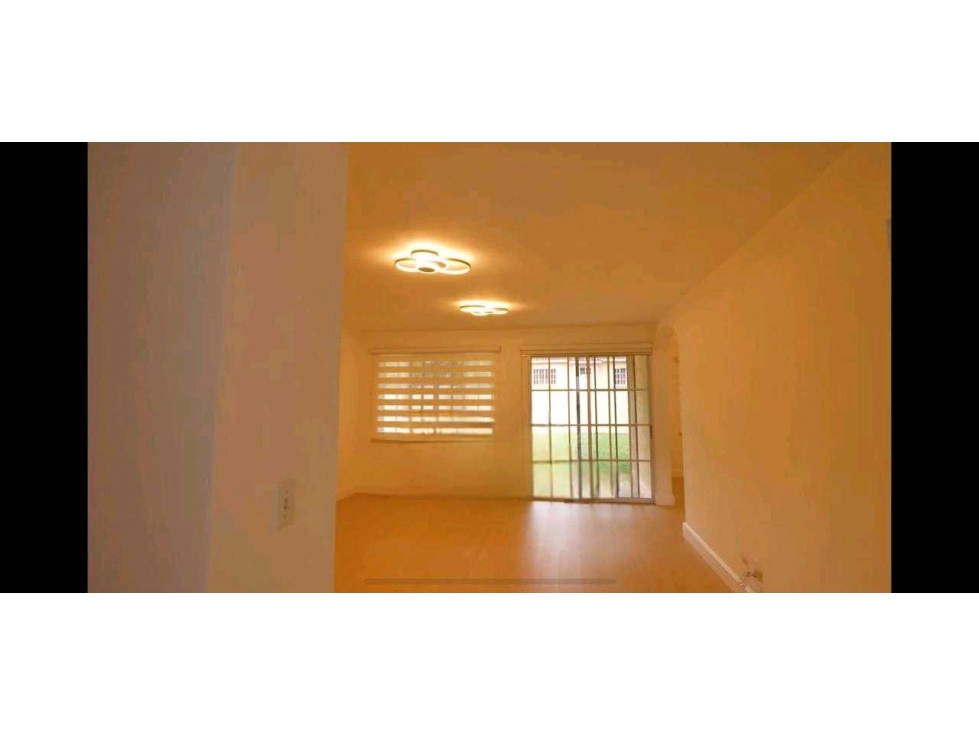ALQUILER CASA EXCLUSIVA EN CLAYTON ALBROOK GARDENS TC — foto 4