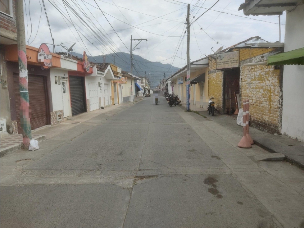 CR 16 13 31 — foto 2