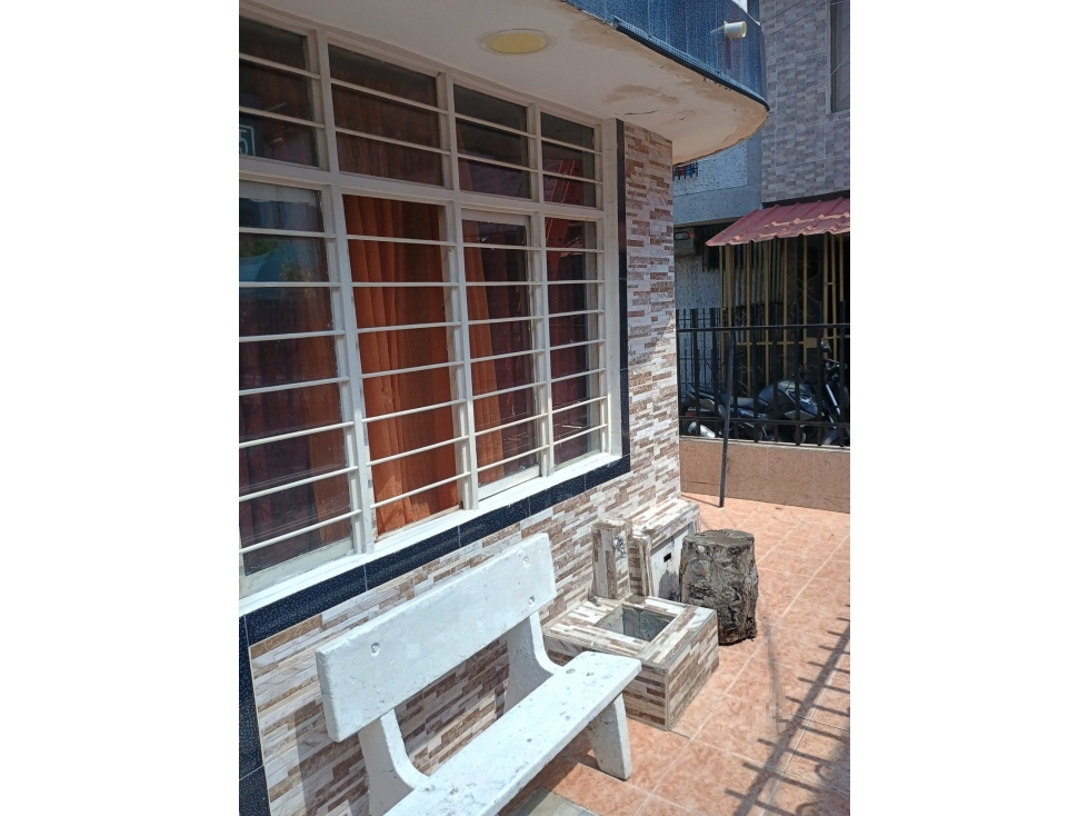 CR 24B 4 D 70 95 — foto 4