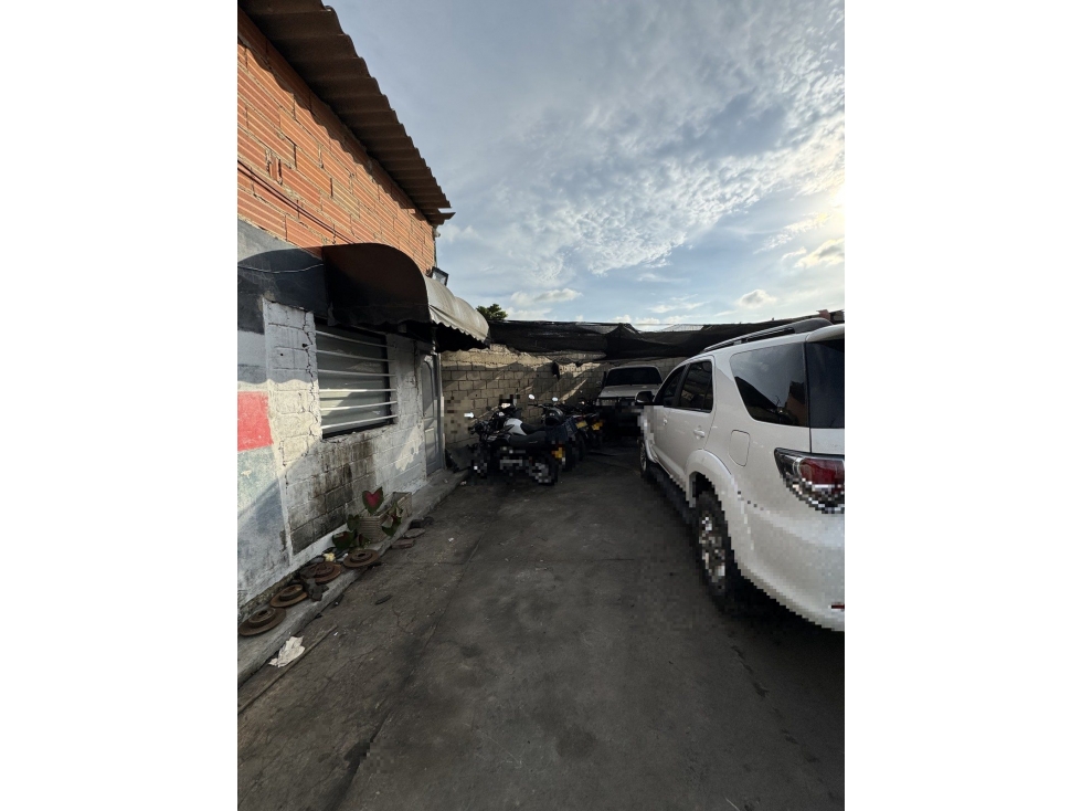 CR 68 74 49 LC