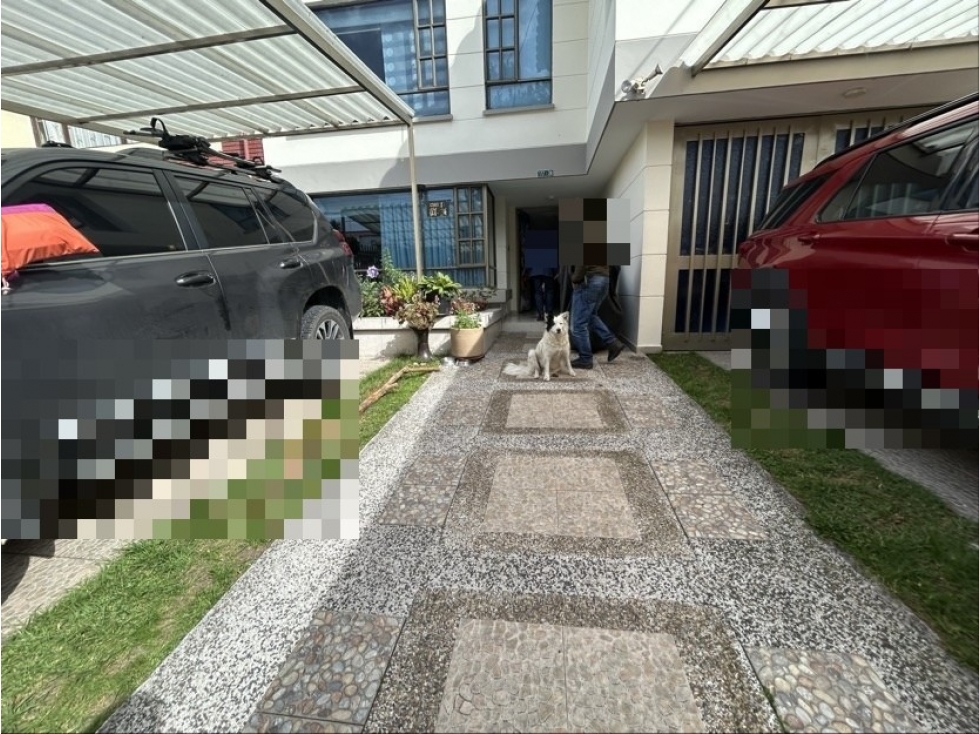 CR 71 117 34 — foto 3
