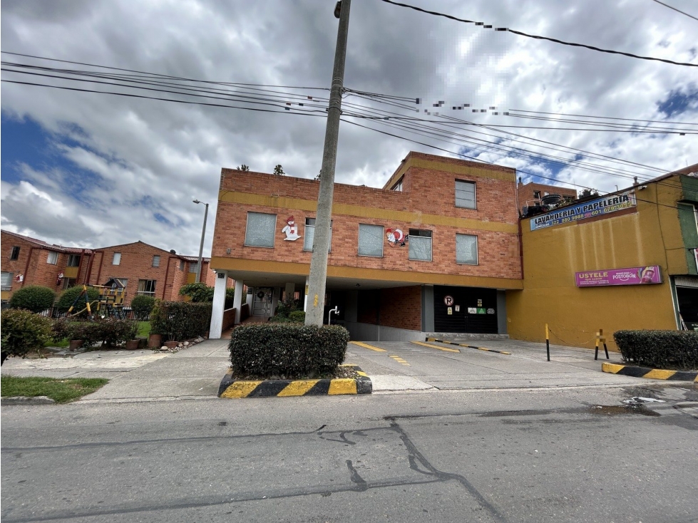 CR 74 163 80 CS 22 ANTES CR 65 165 40 AG DE VIVIENDA BACATA