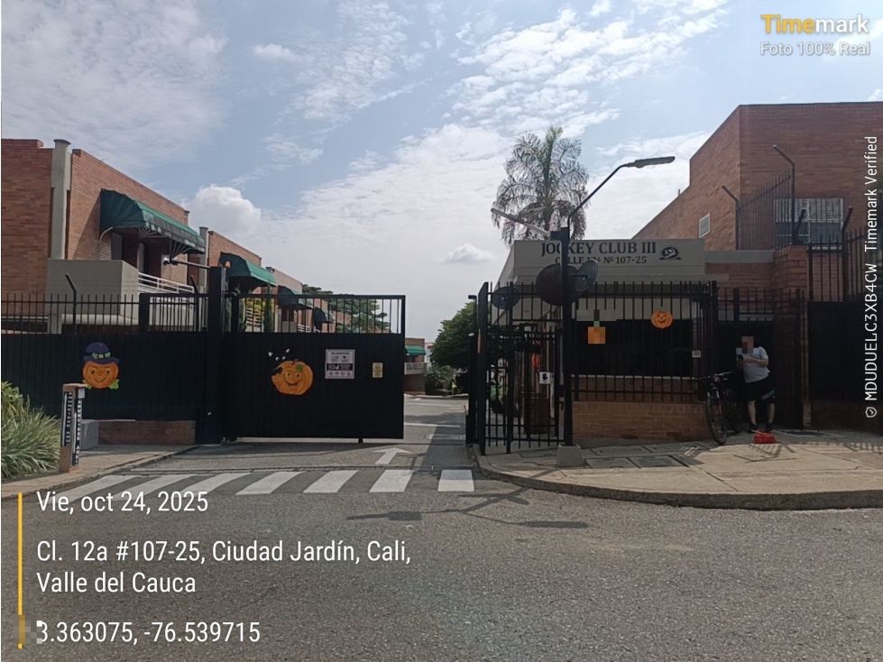 CS 9 CON JOCKEY CLUB III CL 12 A 107 25 — foto 3