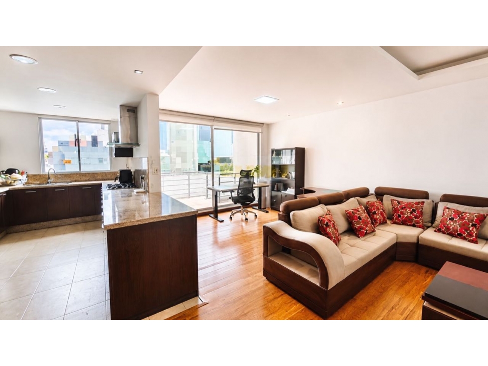 Cumbaya Departamento 95m2, 2 dormitorios, Balcón