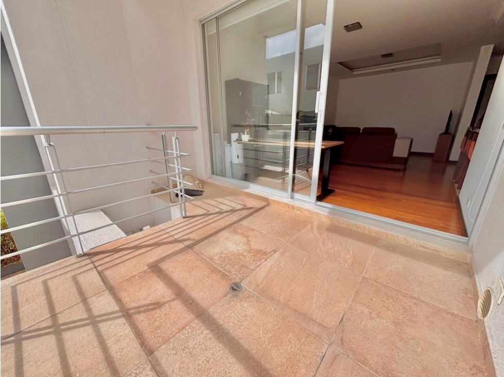Cumbaya Departamento 95m2, 2 dormitorios, Balcón — foto 3