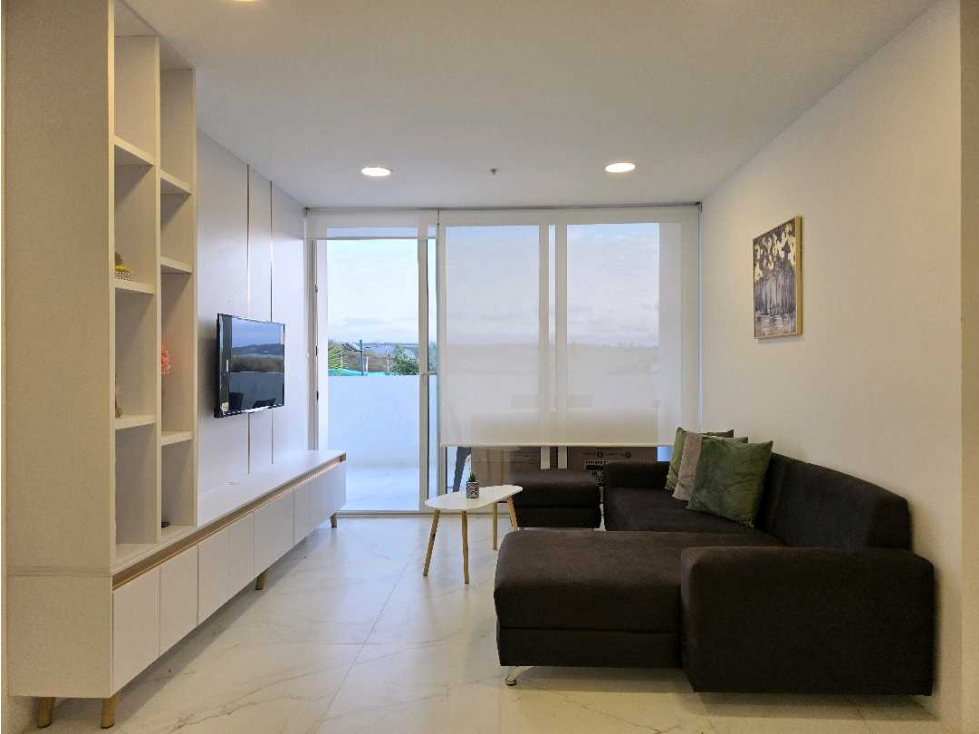 Rento departamento de 3 dormitorios en planta baja Elit, Manta — foto 3
