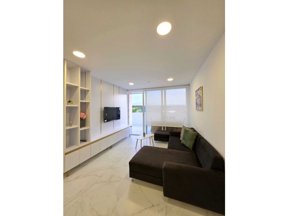 Rento departamento de 3 dormitorios en planta baja Elit, Manta — foto 4