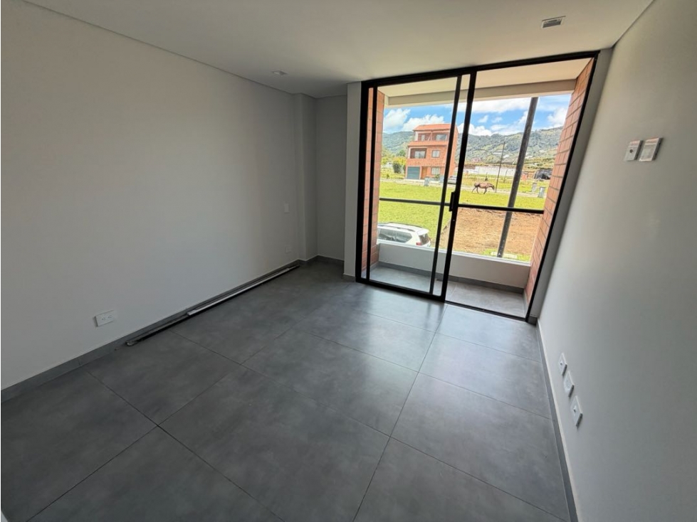 DE VENDE APARTAMENTO EN EL CARMEN DE VIBORAL 2y3 PISO PARA ESTRENAR — foto 4