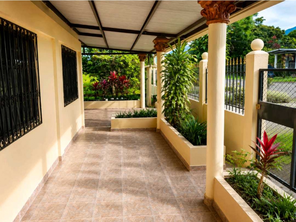 VENDO CASA UBICADA EN VOLCÁN CENTRO 600MTS2 — foto 2