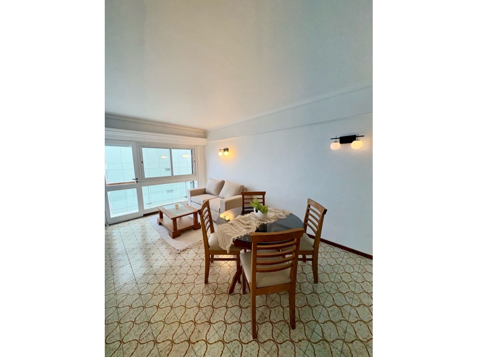 DEPARTAMENTO 2 AMBENTE CON BALCON Y VISTA AL MAR - 2