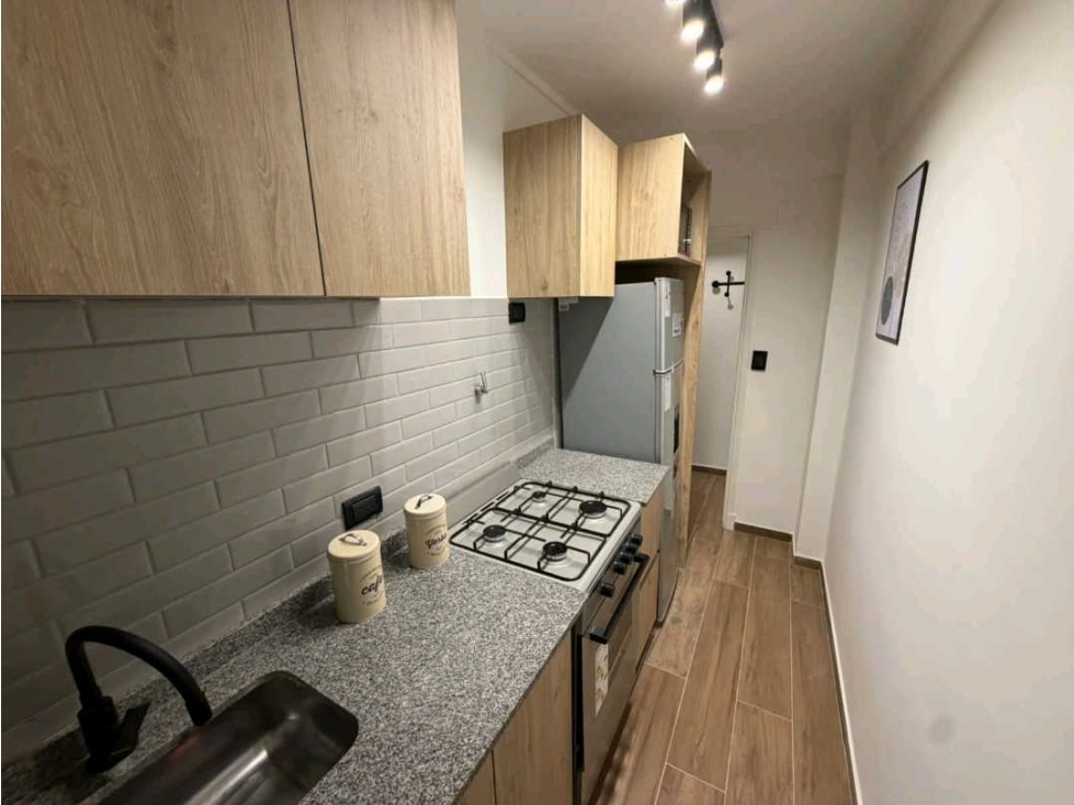 DEPARTAMENTO 2 AMBIENTES CON BALCÓN EN CORRIENTES 2050 RECICLADO!!! - 6