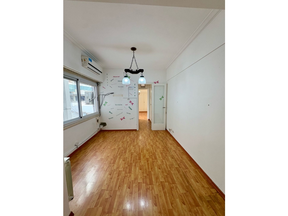 DEPARTAMENTO 2 AMBIENTES CON COCHERA CUBIERTA - 1