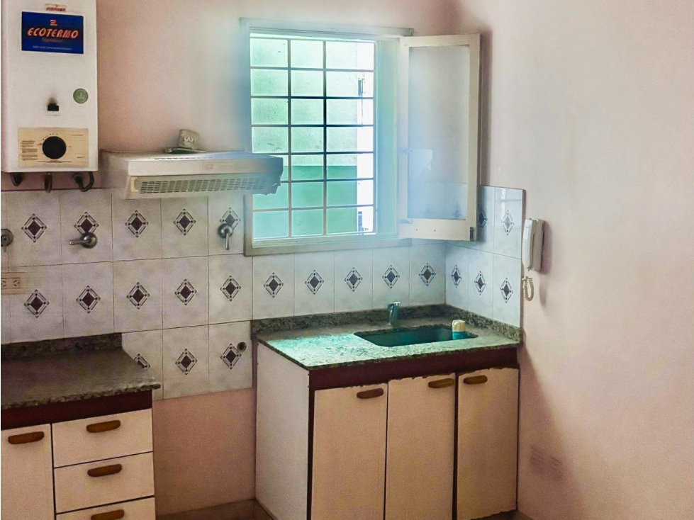 Departamento 2 ambientes, Paso del Rey centro — foto 4