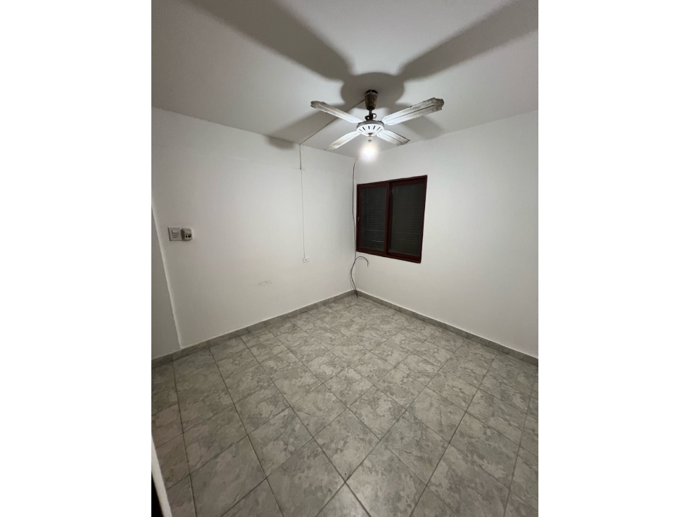 Departamento 2 dormitorios en PB B° Malvinas - 2