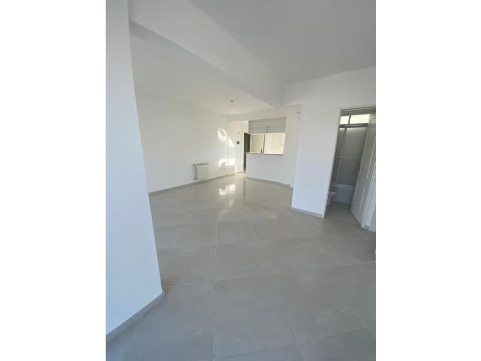 Departamento 3 ambientes a una cuadra del mar. La Perla — foto 6