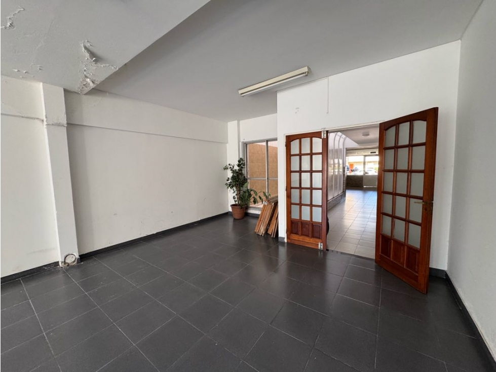 Departamento a metros de Av. Varela en venta - 4
