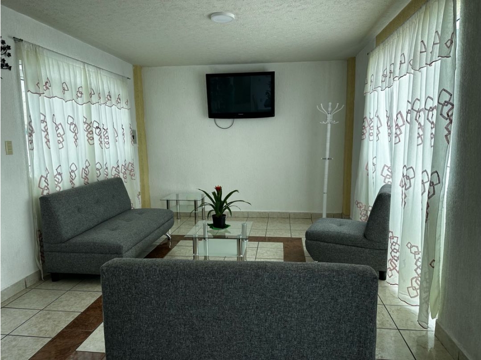 DEPARTAMENTO AMUEBLADO EN RENTA EN EL PACÍFICO CERCA DE PASEO COLÓN - 2