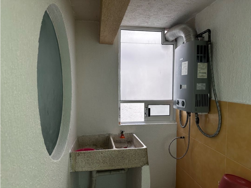 DEPARTAMENTO AMUEBLADO EN RENTA EN EL PACÍFICO CERCA DE PASEO COLÓN - 5