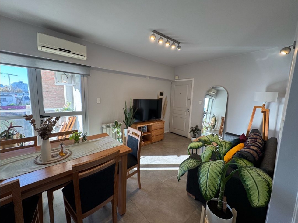 Departamento centrico en venta - 1