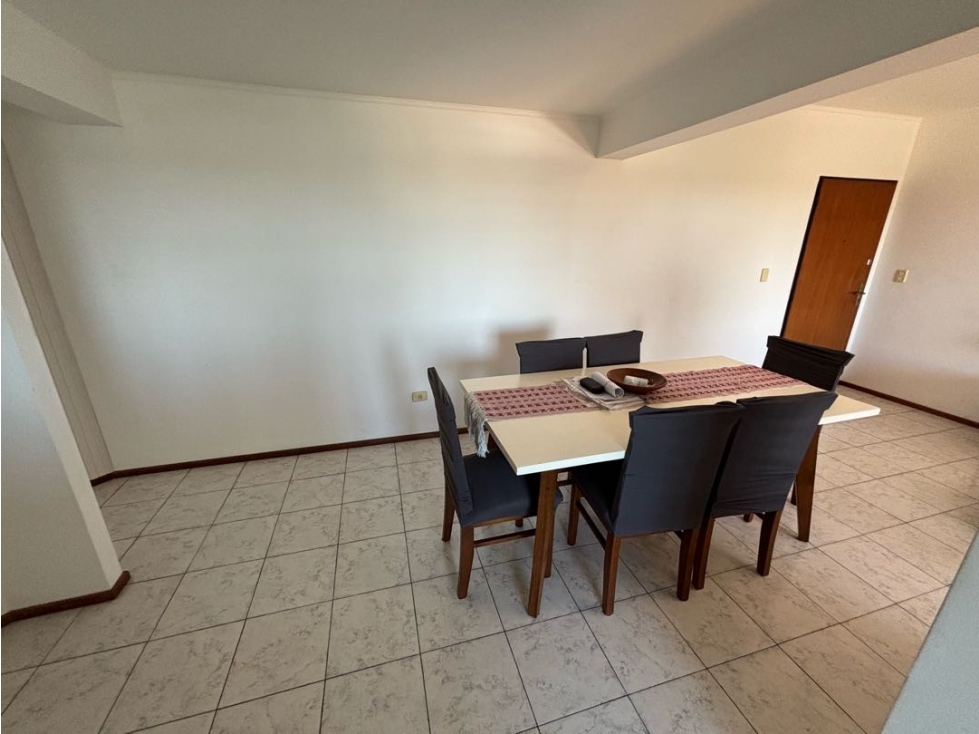 Departamento centrico en venta con dos dormitorios - 2