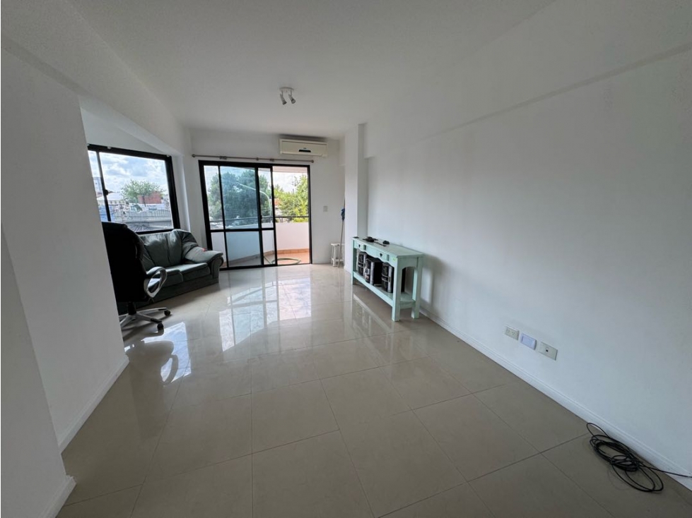 Departamento con dos dormitorios en venta - 2