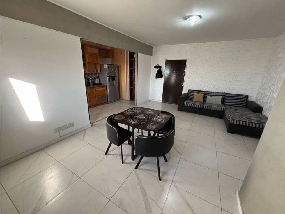 Departamento con dos dormitorios sobre Av. Mitre en venta - 4