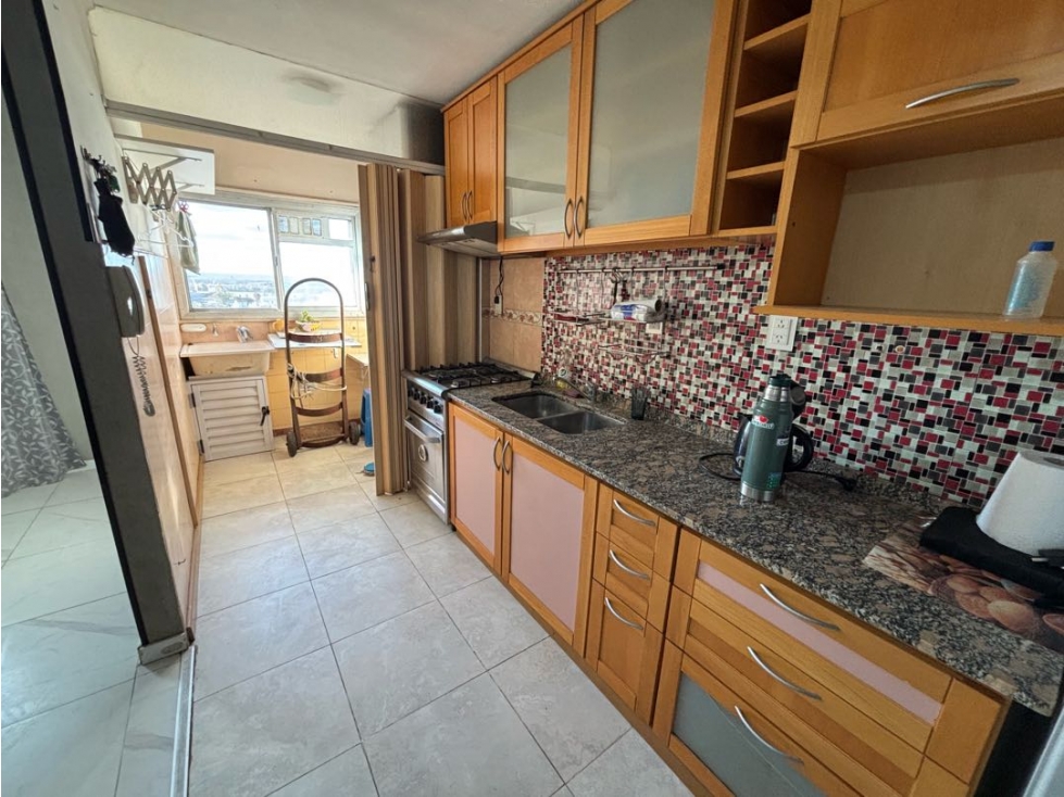 Departamento con dos dormitorios sobre Av. Mitre en venta - 5
