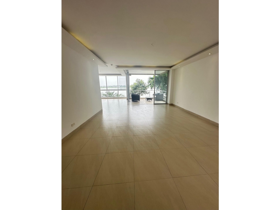 Departamento con vista al río - Km 4 vía Samborondón - 1