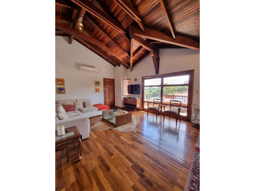 Departamento de 3 dormitorios de 150m2 en Recoleta - Los Laureles - 2