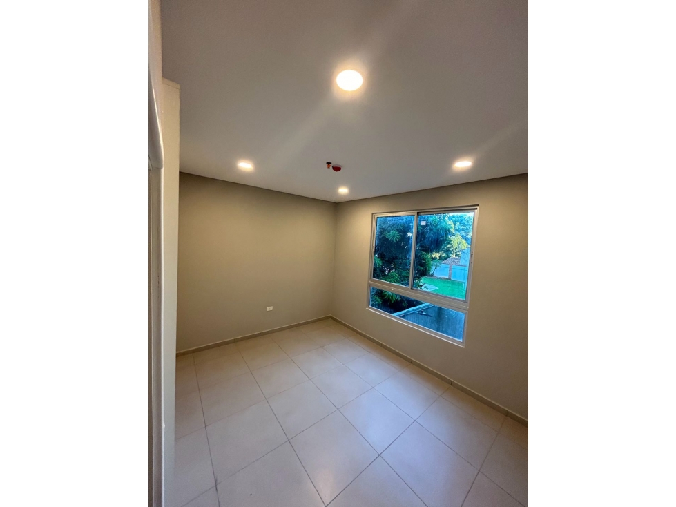 Departamento con 145m2 de 3 habitaciones a estrenar en Villa Aurelia — foto 3