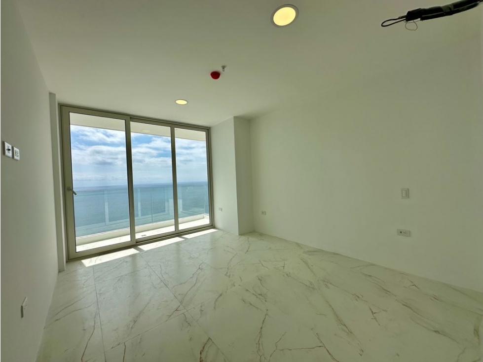 DEPARTAMENTO DE LUJO 2 DORMITORIOS VISTA AL MAR EN TORRES ELIT, MANTA — foto 6