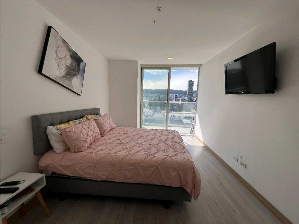 DEPARTAMENTO AMOBLADO EN ARRIENDO LA CAROLINA, QUITO — foto 6