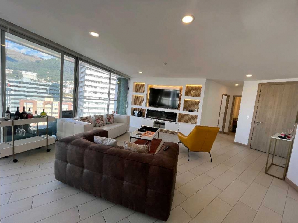 DEPARTAMENTO AMOBLADO EN ARRIENDO LA CAROLINA, QUITO — foto 5