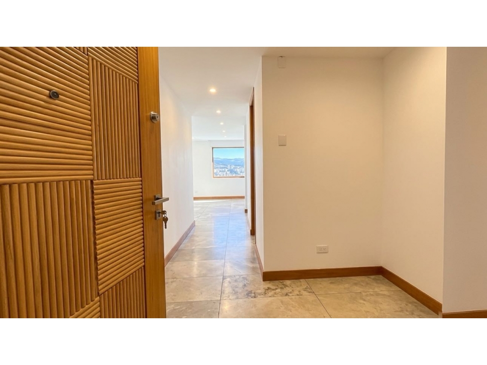 Departamento con estudio y 3 terrazas de renta en Cumbaya Site Center - 5