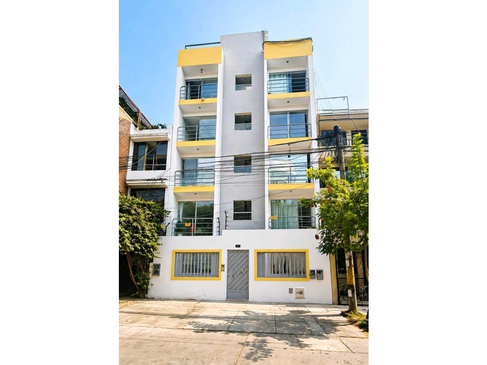 Departamento en 6to Piso Los Jardines SMP Cerca de Plaza Norte