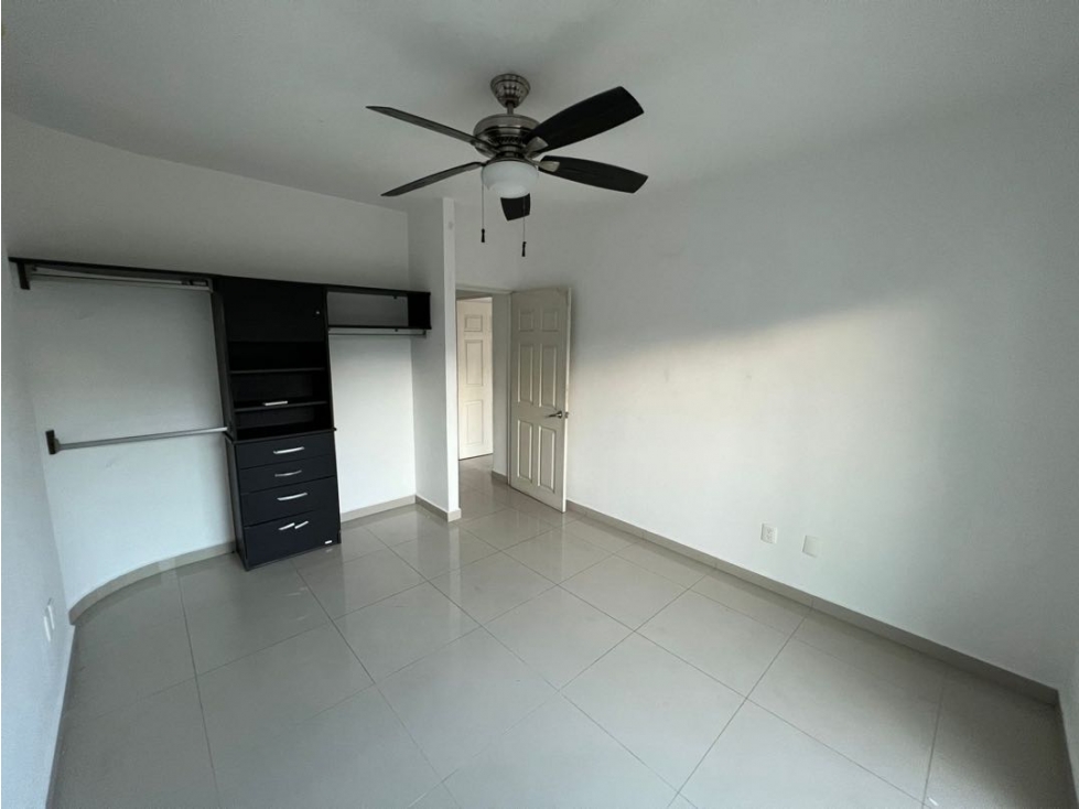 DEPARTAMENTO EN RENTA CANCÚN 2 REC 100M2 ALBERCA SEGURIDAD — foto 4