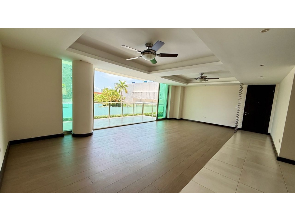 Departamento en renta en Residencial Cobalto, Av Nizuc Cancún — foto 2