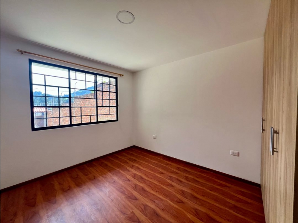 DEPARTAMENTO EN RENTA SECTOR SAYAUSI CUENCA — foto 6