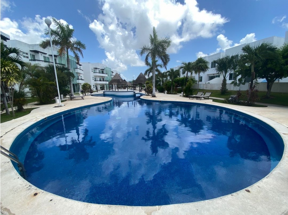 DEPARTAMENTO EN VENTA CANCÚN 2 RECAMARAS ALBERCA EN $2,000,000