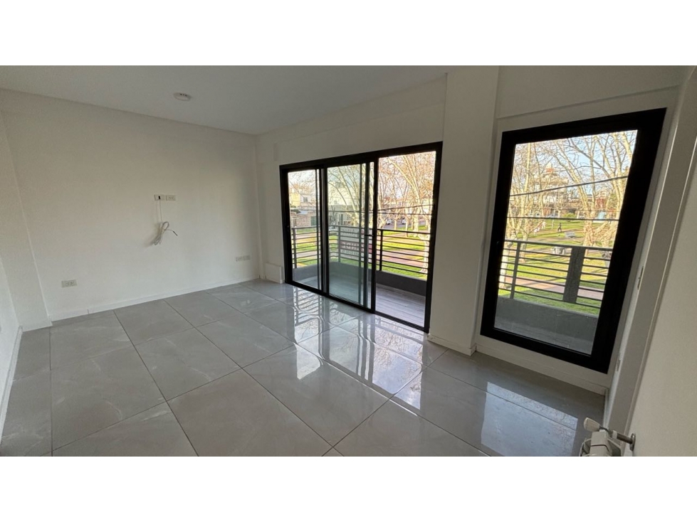 Departamento en venta con un dormitorio frente a Plaza Italia - 5