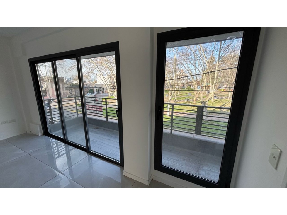 Departamento en venta con un dormitorio frente a Plaza Italia - 6