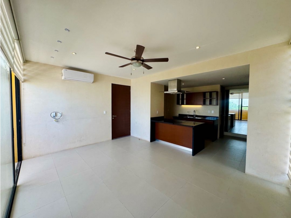 DEPARTAMENTO EN VENTA DE 2 RECAMARAS en Residencial Arbolada Elena — foto 3
