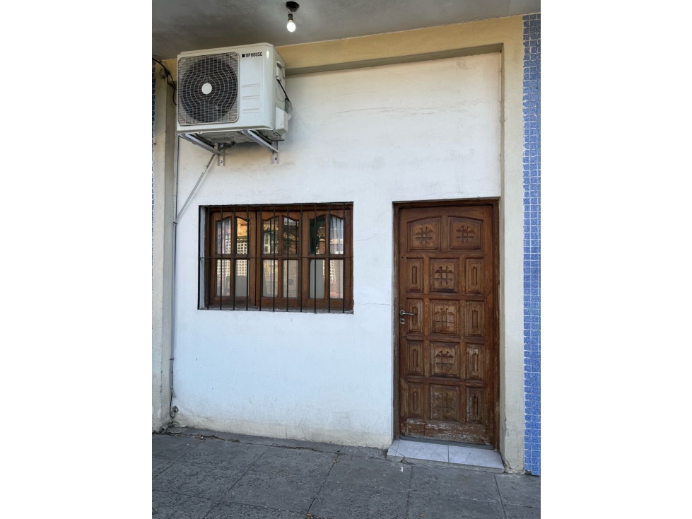 DEPARTAMENTO EN VENTA EN CASTELAR NORTE - 1