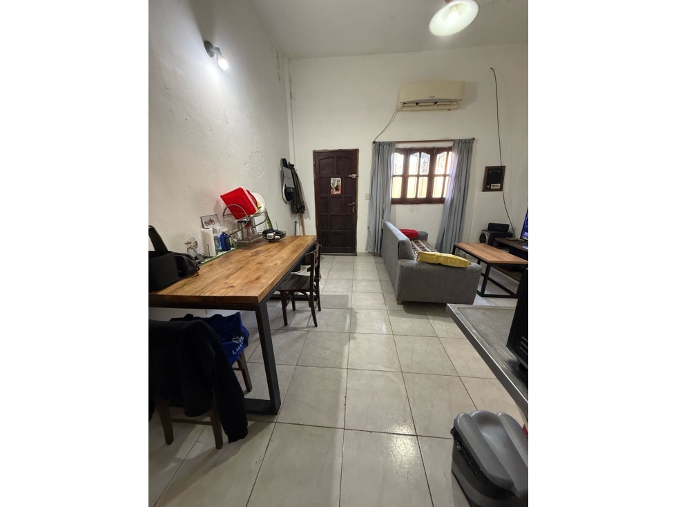 DEPARTAMENTO EN VENTA EN CASTELAR NORTE - 2