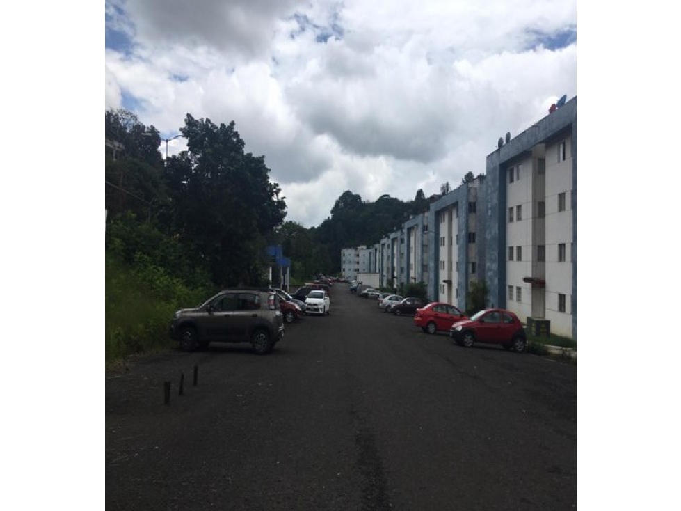 Departamento en Venta en Colinas del Lago, Xalapa - ¡Listo para habita - 2