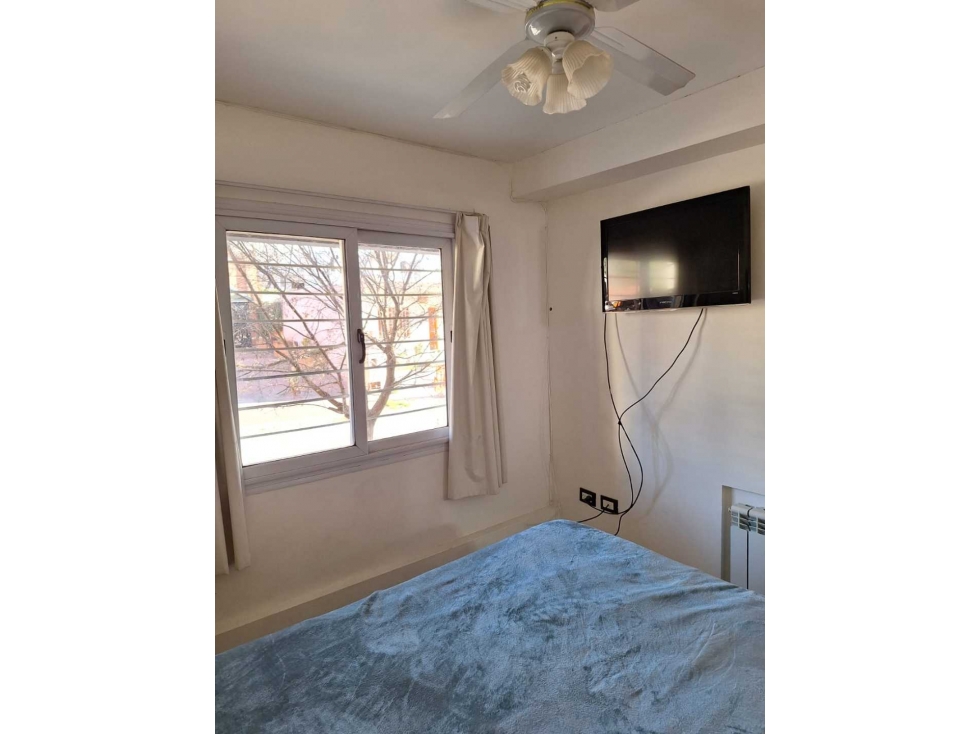 DEPARTAMENTO EN VENTA PLANTA BAJA AL FRENTE Calle Estados Unido - 6