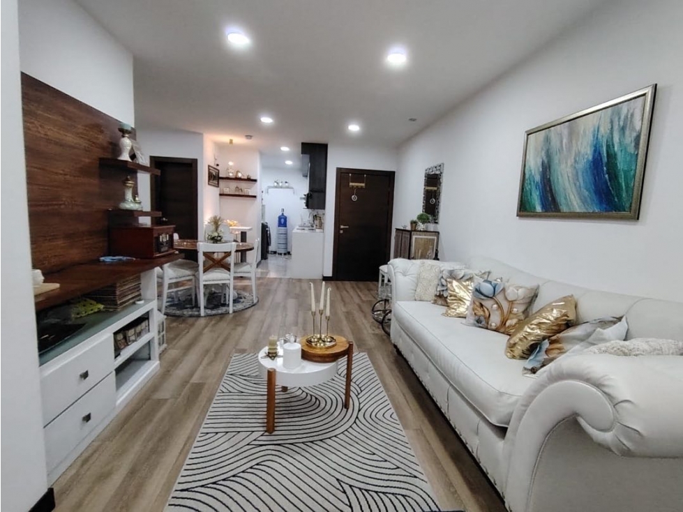 DEPARTAMENTO EN VENTA SECTOR MISICATA CUENCA — foto 2