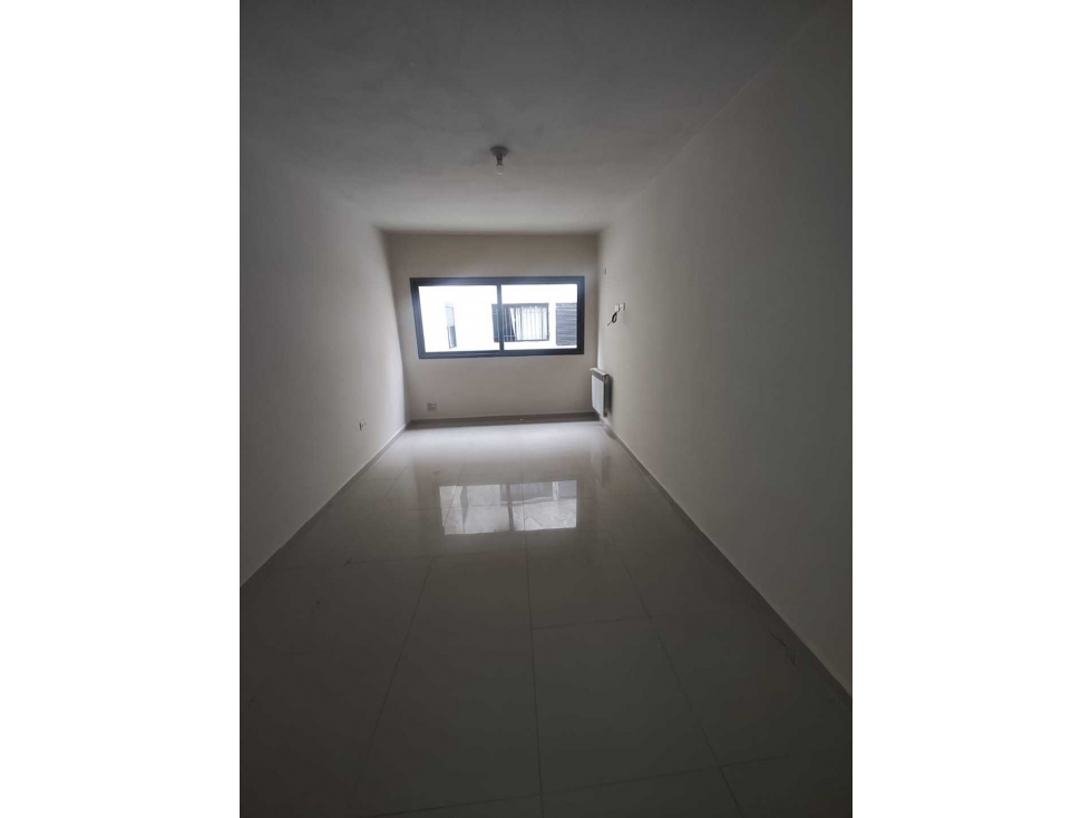 DEPARTAMENTO EN VENTA SOBRE AV. SAN MARTÍN CON COCHERA Y PILETAExce — foto 3